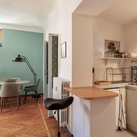 Central, Quiet And Strategic Apartament Mediolan