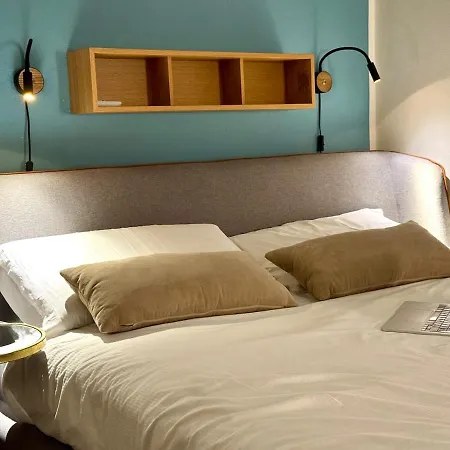 Central, Quiet And Strategic Appartement Milaan